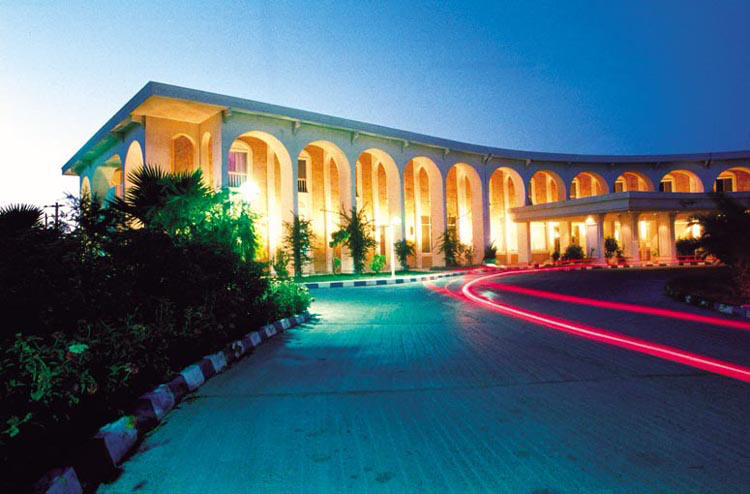 هتل کاروانسرای آبادان